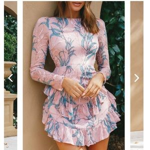 Mini long sleeve dress